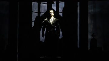  Brisbane designer Gail Sorronda forms gothic collaboration with Queensland Ballet for Dracula